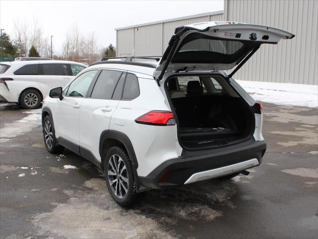 2023 Toyota Corolla Cross XLE