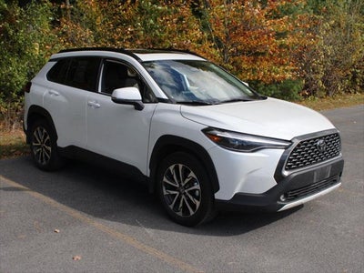 2024 Toyota Corolla Cross XLE
