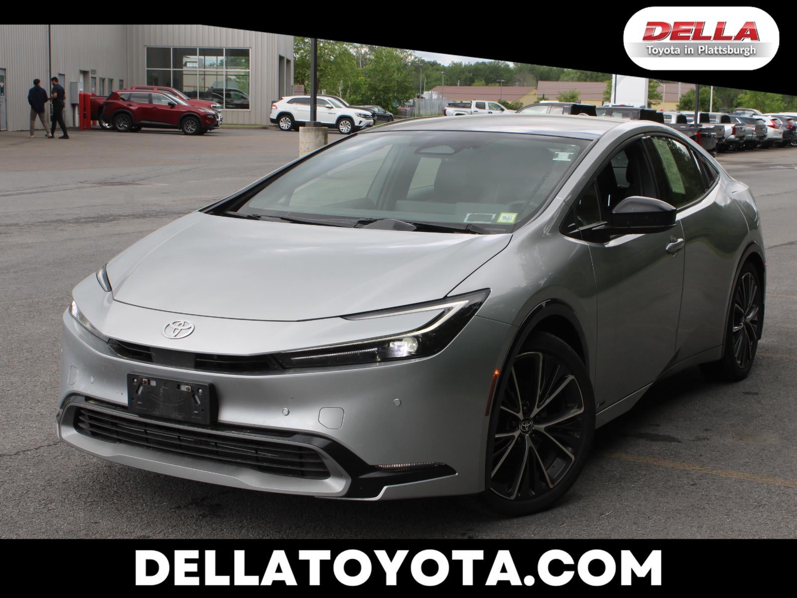 2023 Toyota Prius LE