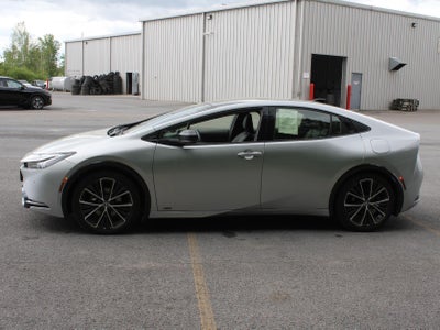 2023 Toyota Prius LE
