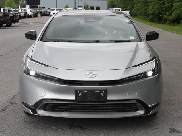 2023 Toyota Prius LE