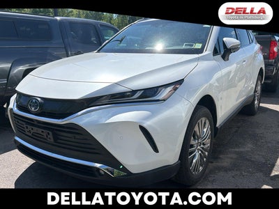 2023 Toyota Venza LE