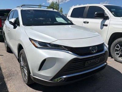 2023 Toyota Venza LE