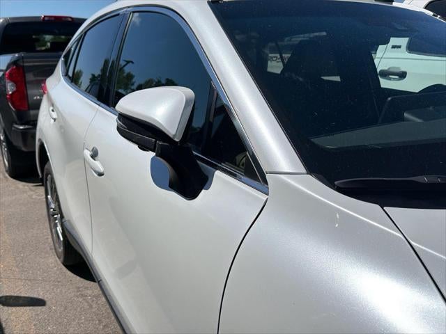 2023 Toyota Venza LE