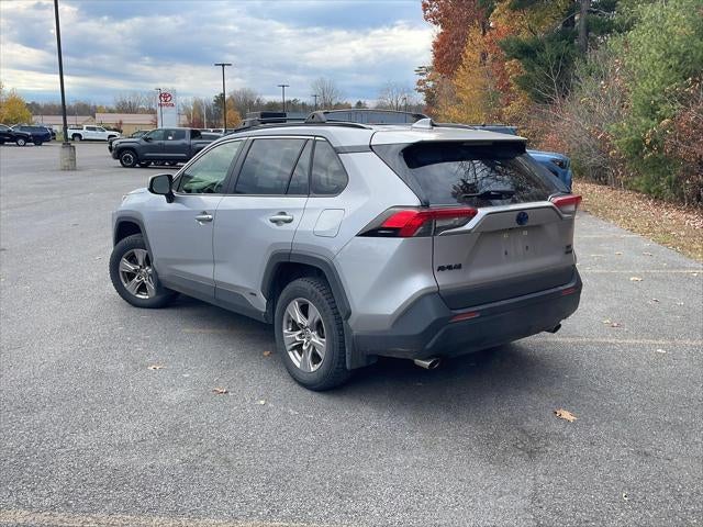 2022 Toyota RAV4 Hybrid XLE