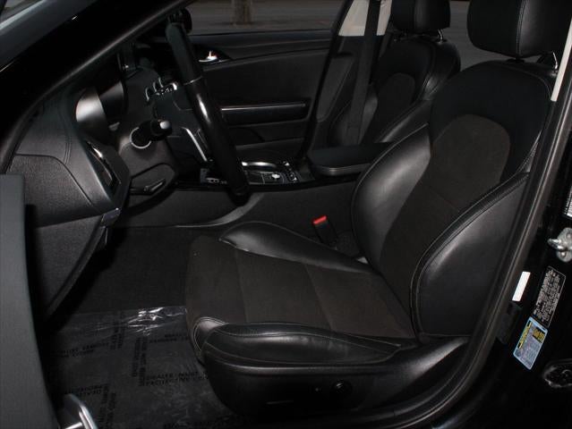 2018 Kia Stinger Base