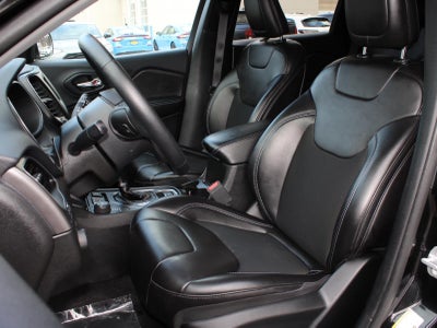 2019 Jeep Cherokee Latitude Plus Four Wheel Drive 9-SPEED 948TE AUTOMATIC