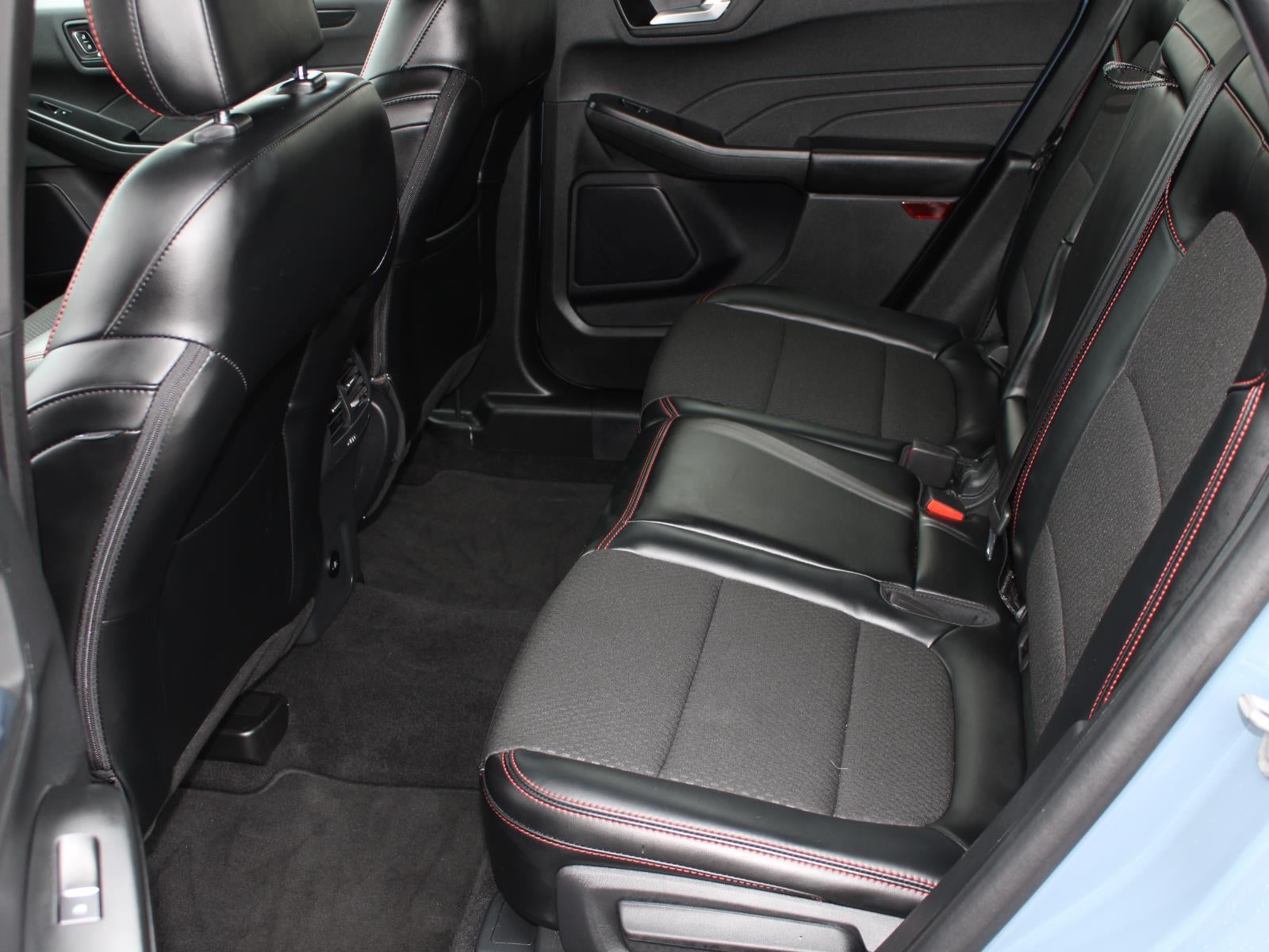 2025 Ford Escape ST-Line Select All Wheel Drive ECVT