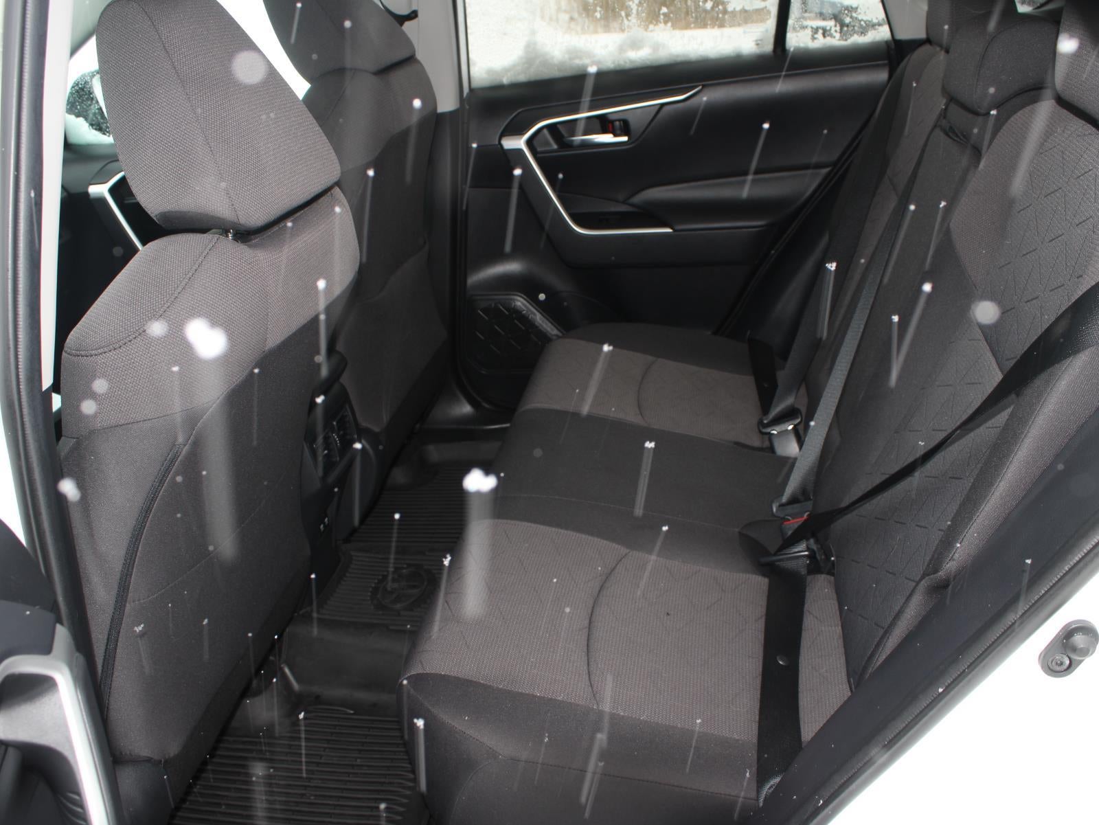 2020 Toyota RAV4 XLE All Wheel Drive Automatic