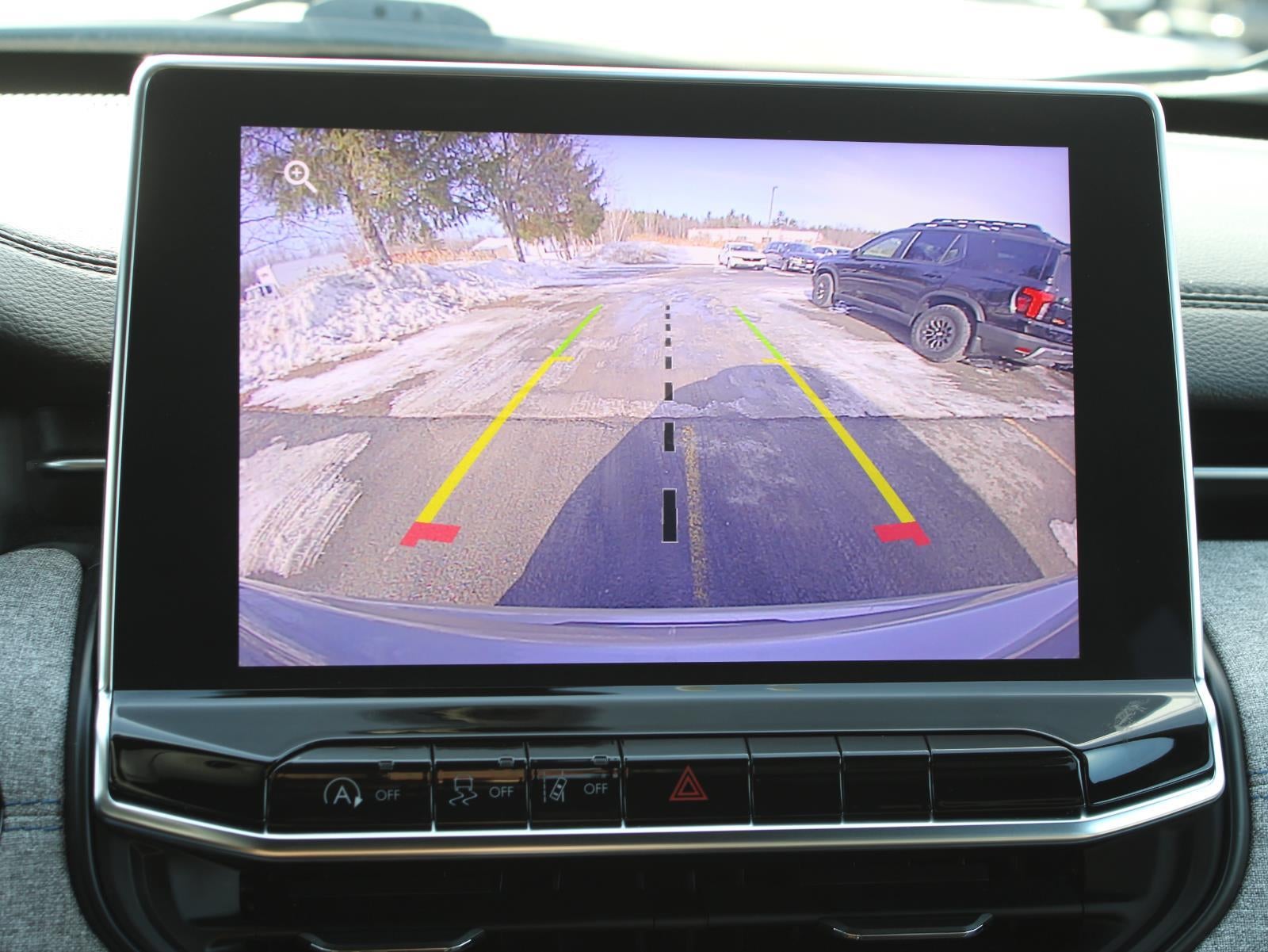 2024 Jeep Compass Latitude Four Wheel Drive 8-SPEED AUTOMATIC 8F30