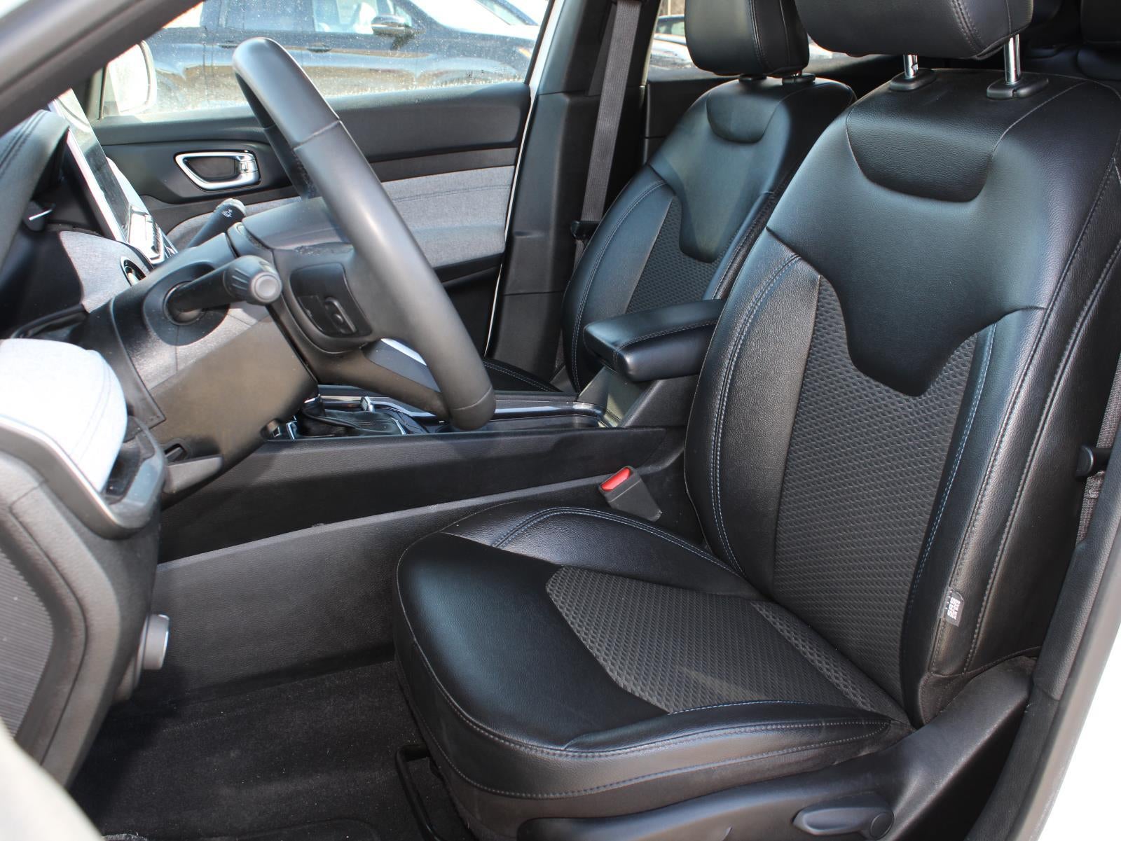 2024 Jeep Compass Latitude Four Wheel Drive 8-SPEED AUTOMATIC 8F30