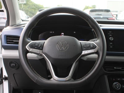 2024 Volkswagen Taos SE