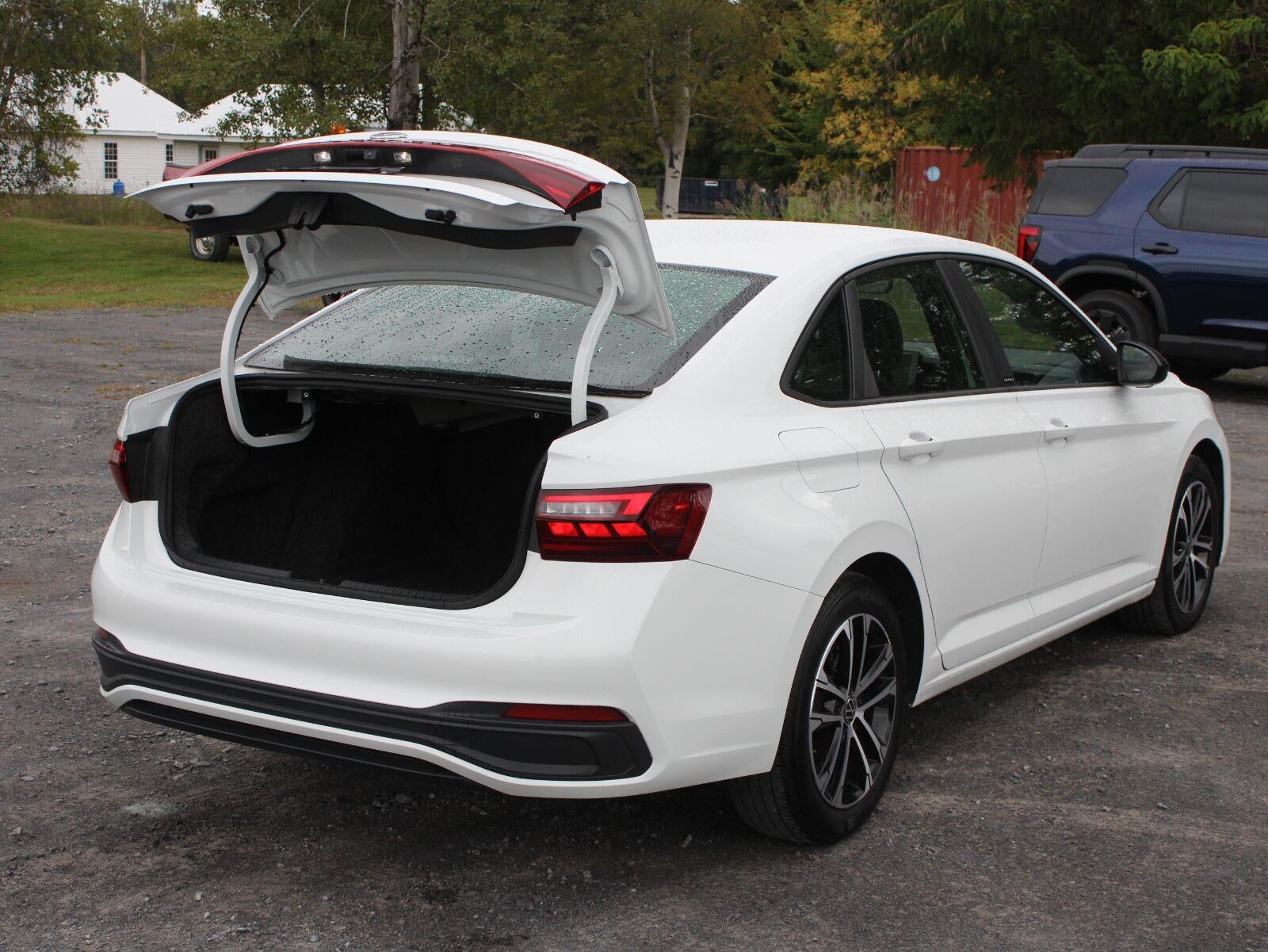 2025 Volkswagen Jetta Sport