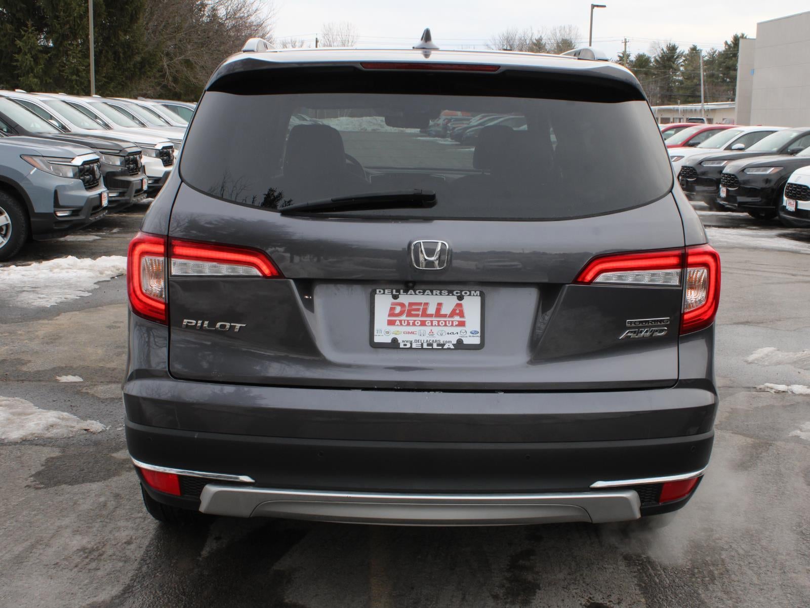 2021 Honda Pilot Touring 8-Passenger All Wheel Drive Automatic