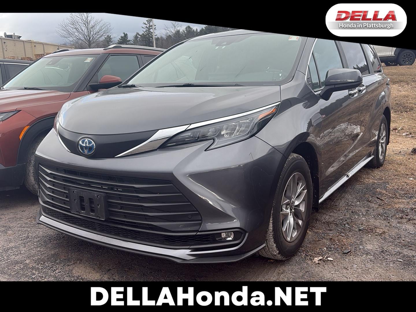 2025 Toyota Sienna XLE All Wheel Drive CVT