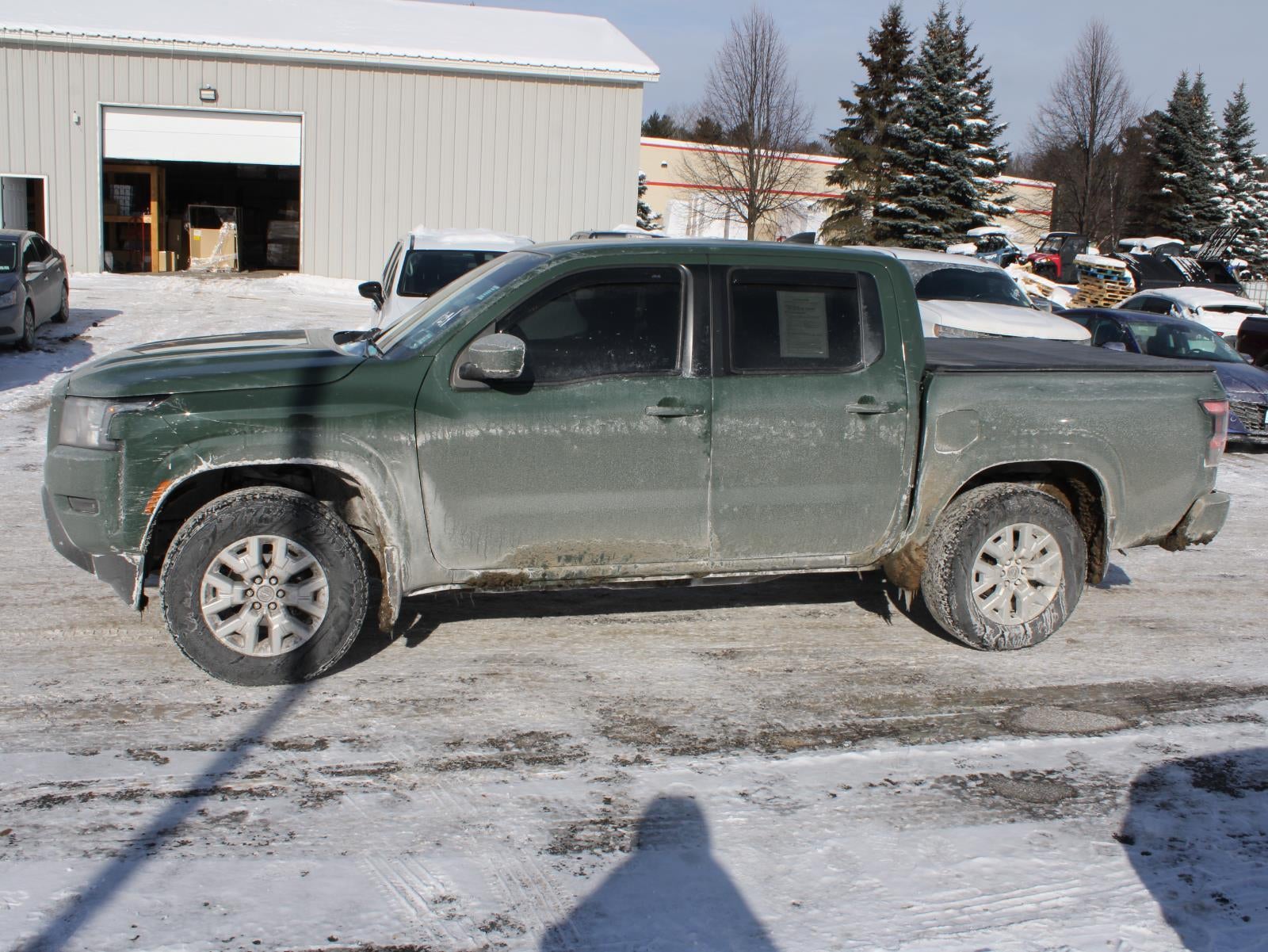 2022 Nissan Frontier SV