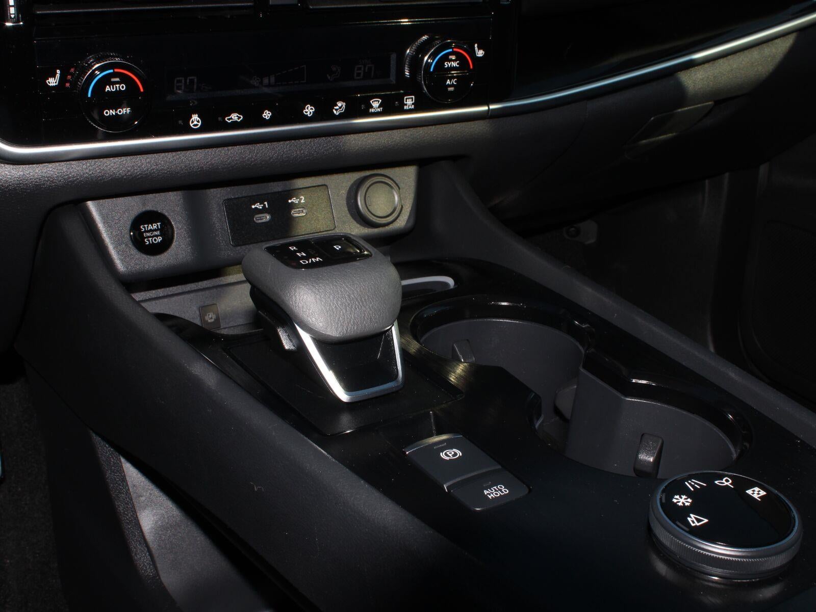 2026 Nissan Rogue SL