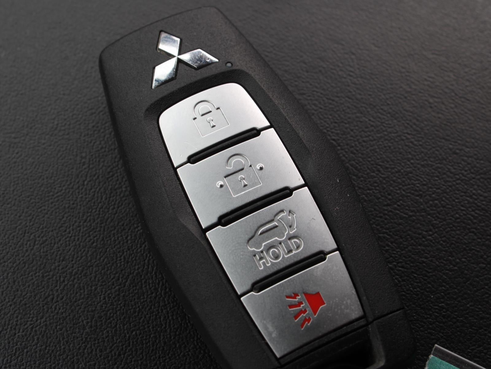 2023 Mitsubishi Outlander SEL