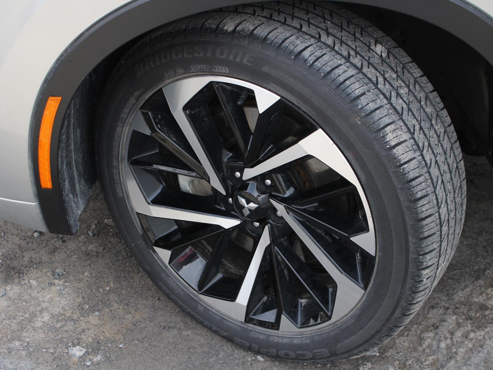 2024 Mitsubishi Outlander SEL