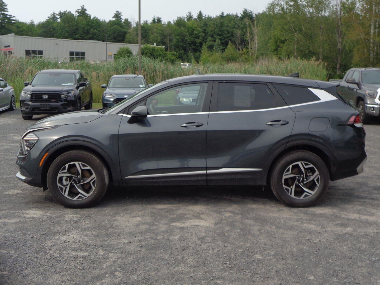 2024 Kia Sportage LX