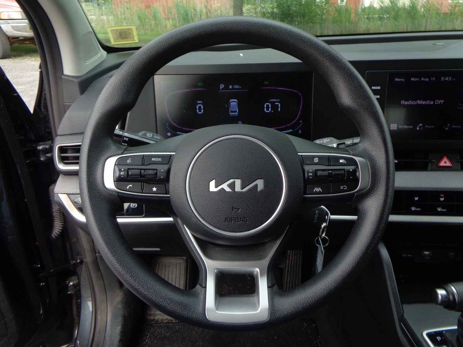 2024 Kia Sportage LX