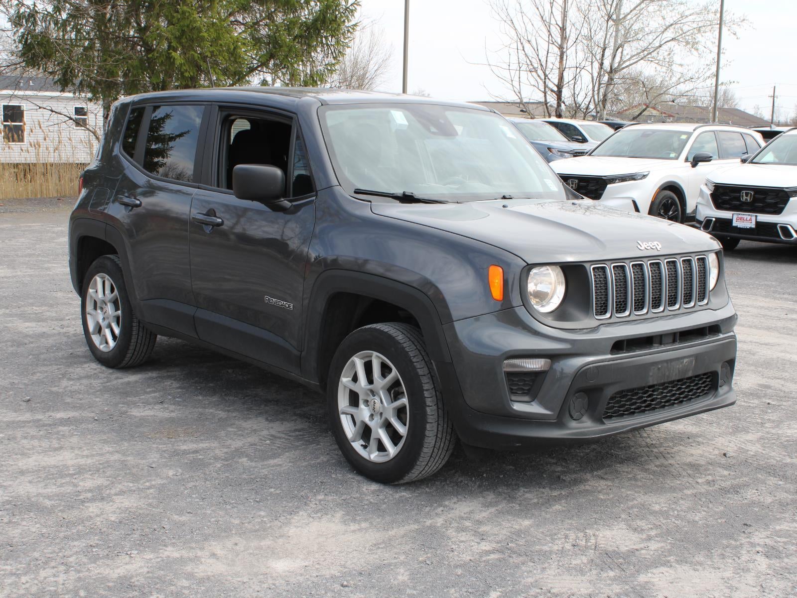 2023 Jeep Renegade Latitude