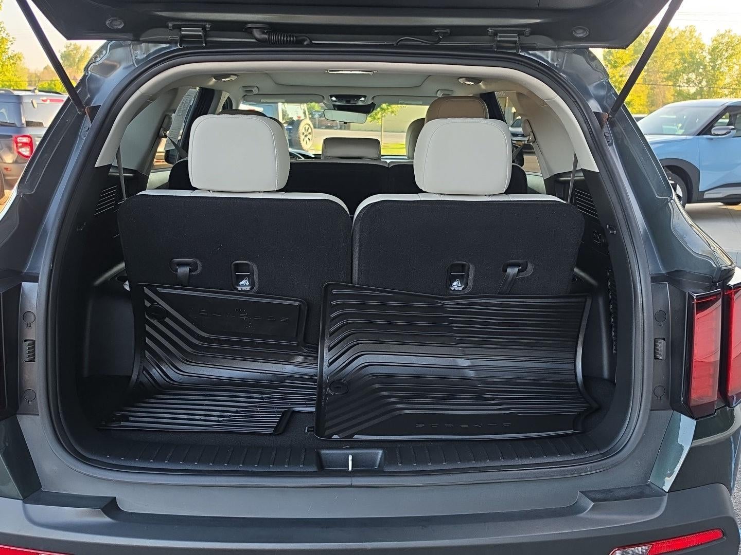 2023 Kia Sorento X-Line S