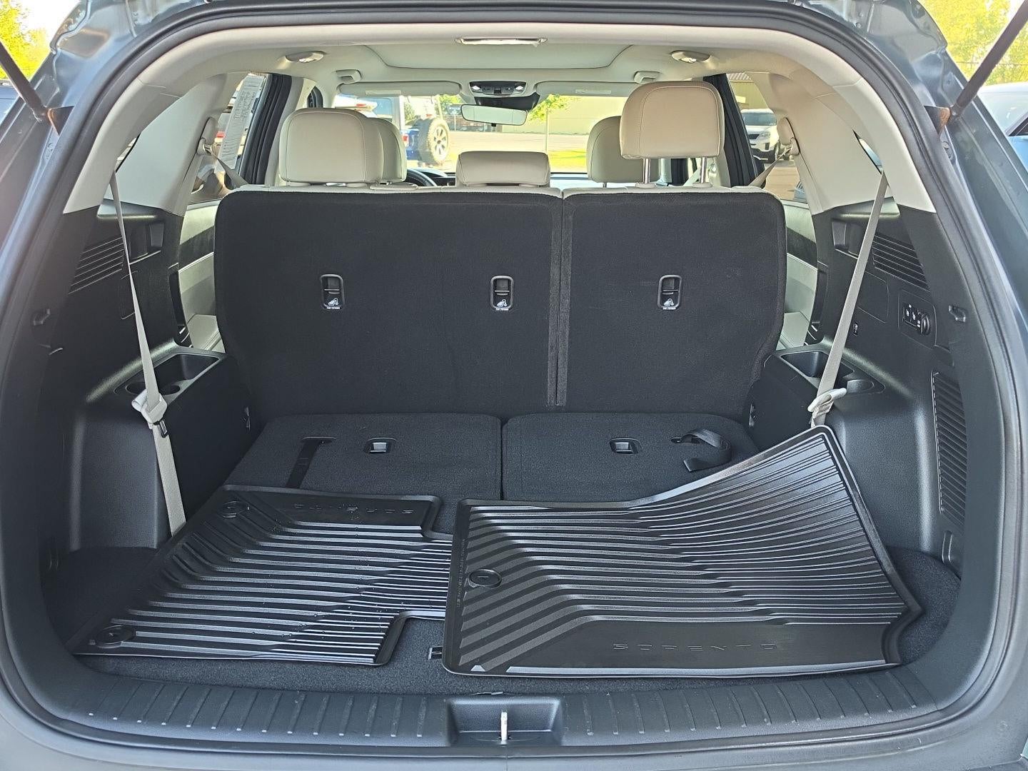 2023 Kia Sorento X-Line S