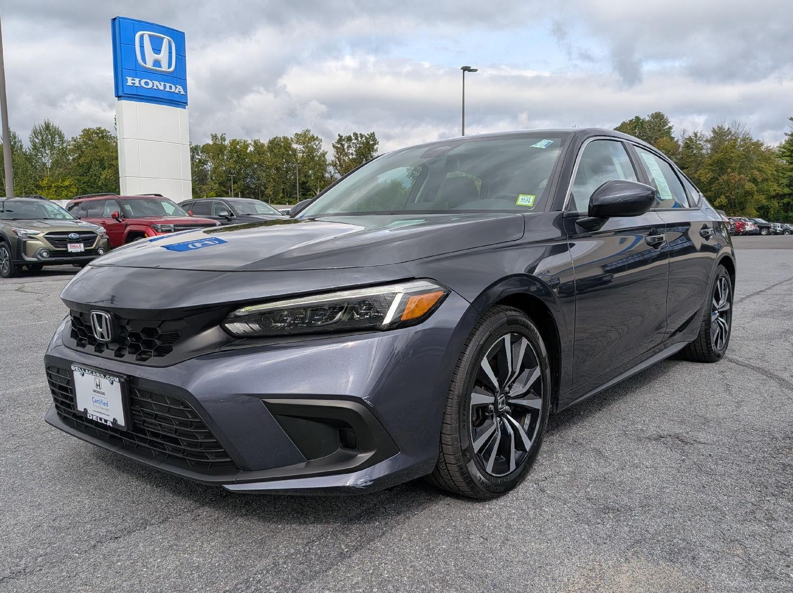 2024 Honda Civic Hatchback EX-L