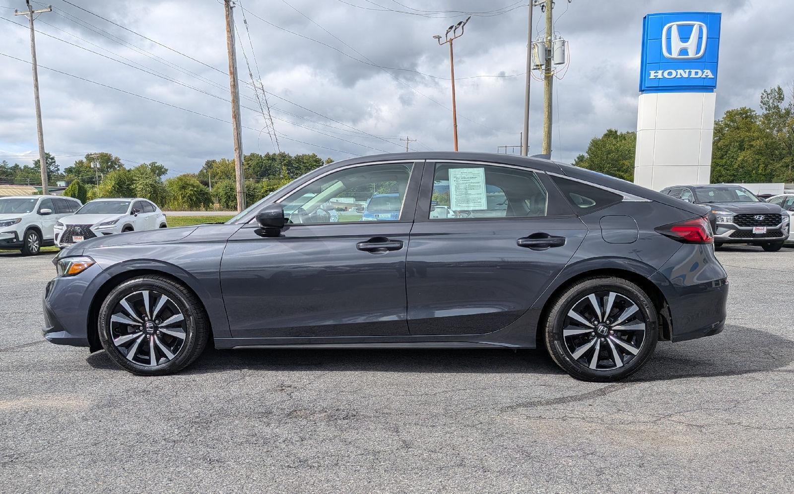 2024 Honda Civic Hatchback EX-L