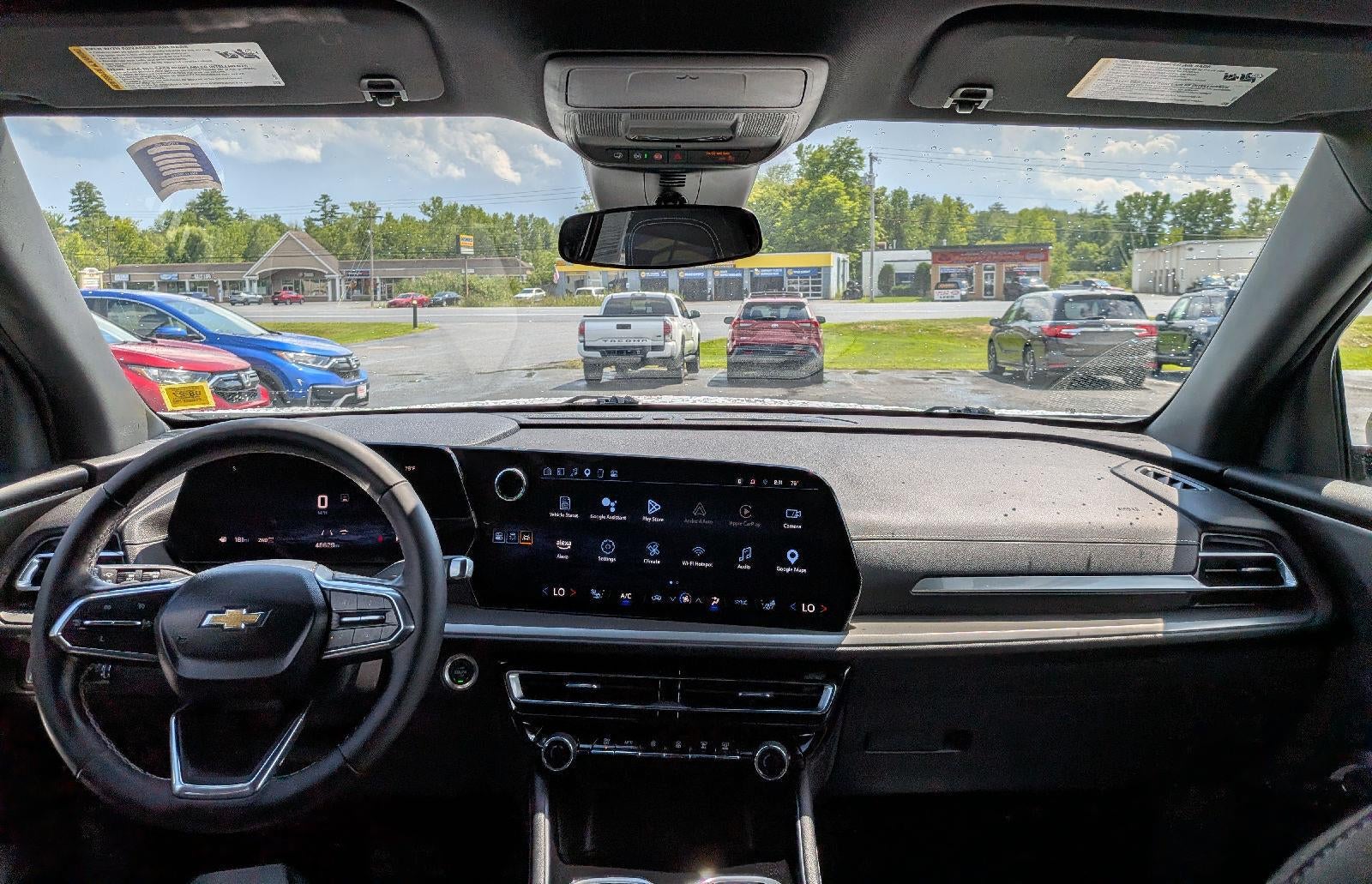2024 Chevrolet Traverse LS