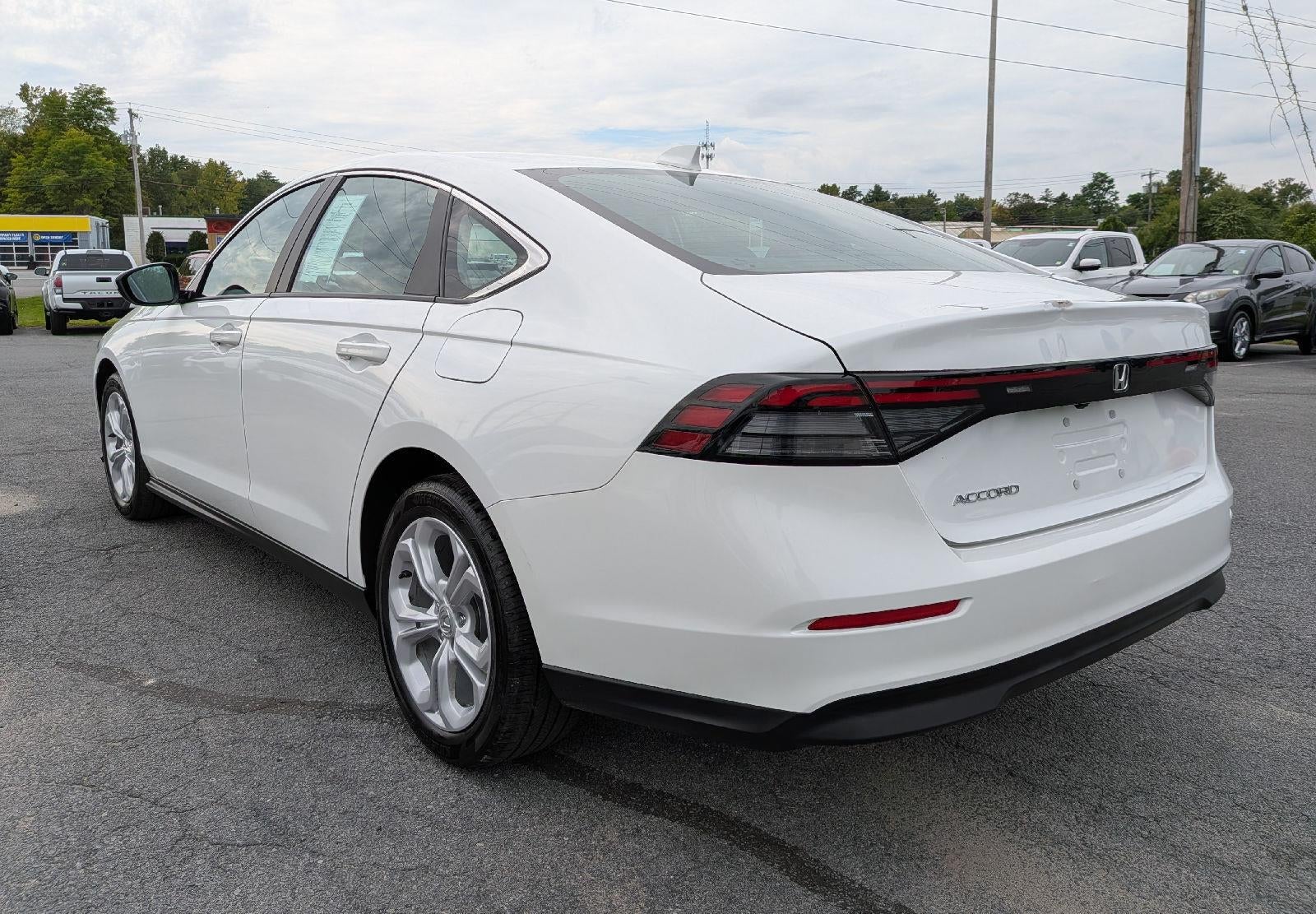 2023 Honda Accord Sedan LX