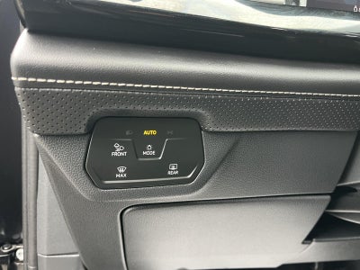 2024 Volkswagen Atlas Cross Sport 2.0T SE