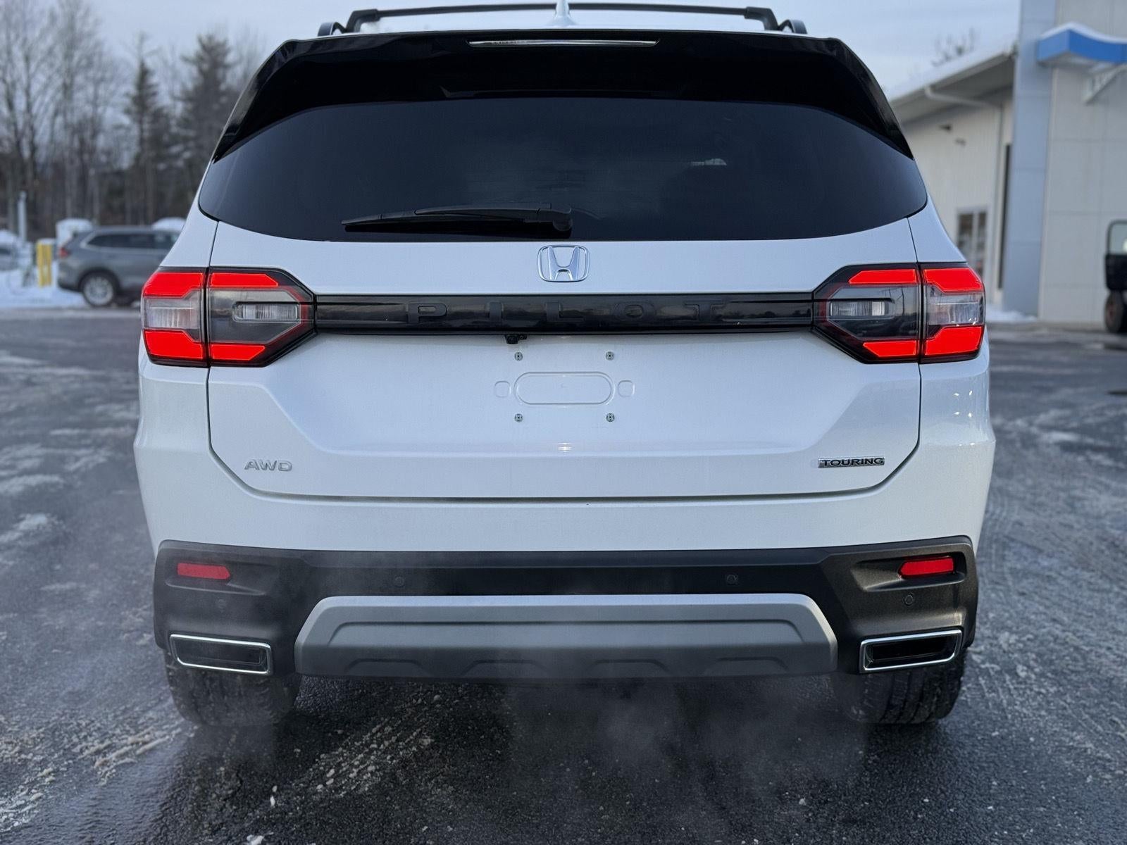 2023 Honda Pilot Touring