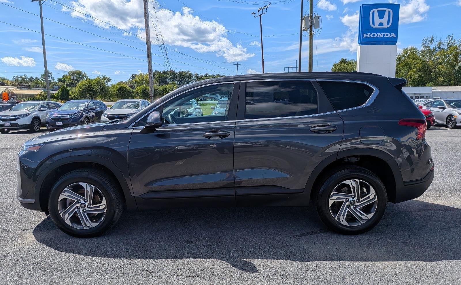 2023 Hyundai Santa Fe SE