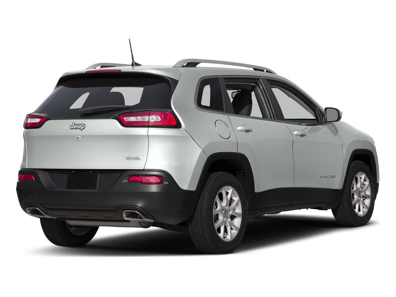 Used 2016 Jeep Cherokee Latitude with VIN 1C4PJMCS2GW366937 for sale in Plattsburgh, NY