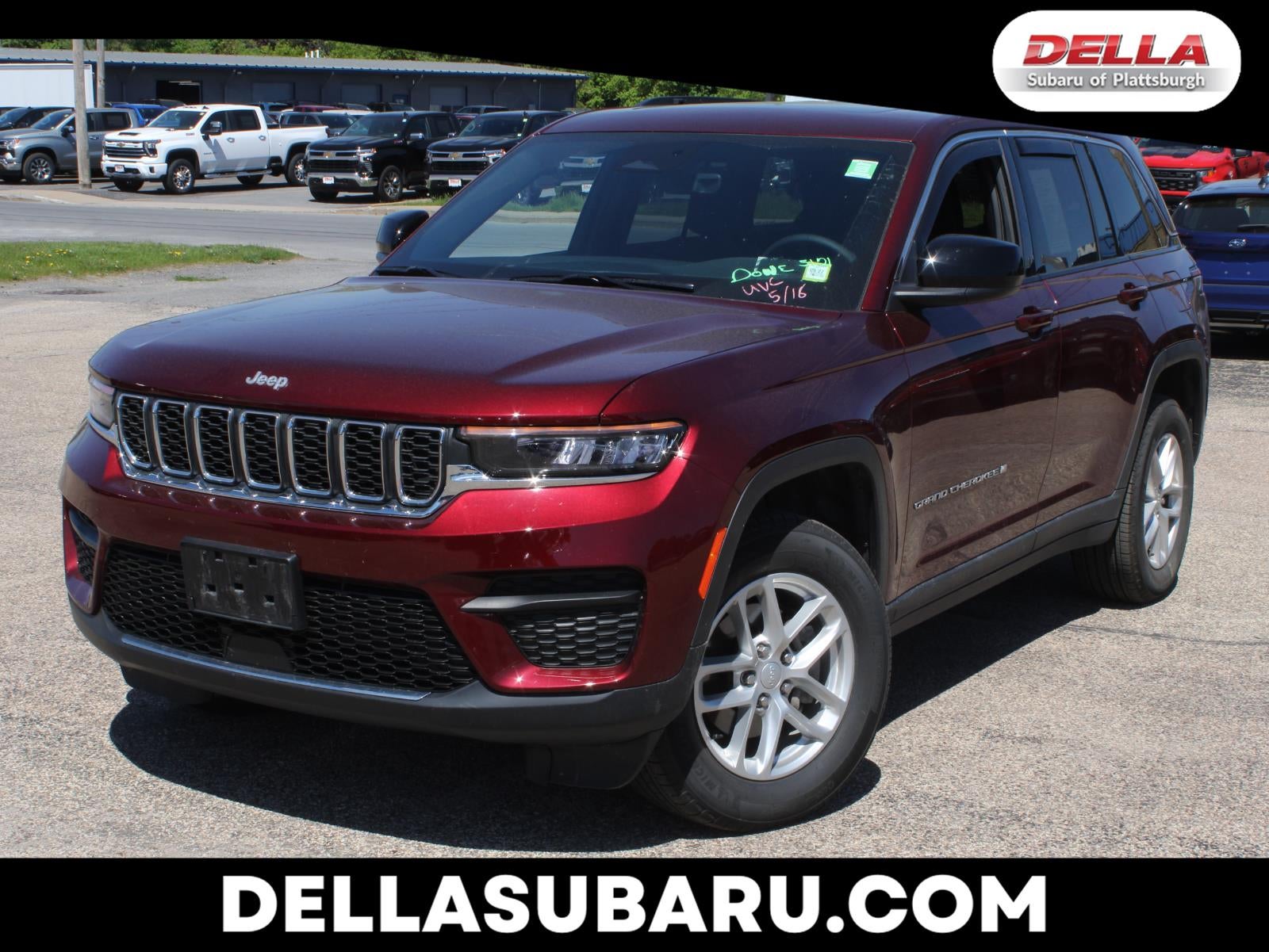 2025 Jeep Grand Cherokee Laredo X 4x4's photo