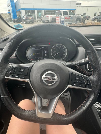 2021 Nissan Versa SR CVT