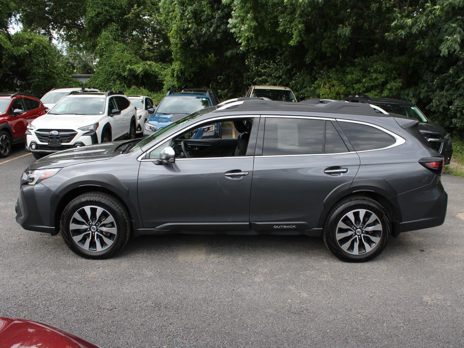 2025 Subaru Outback Touring