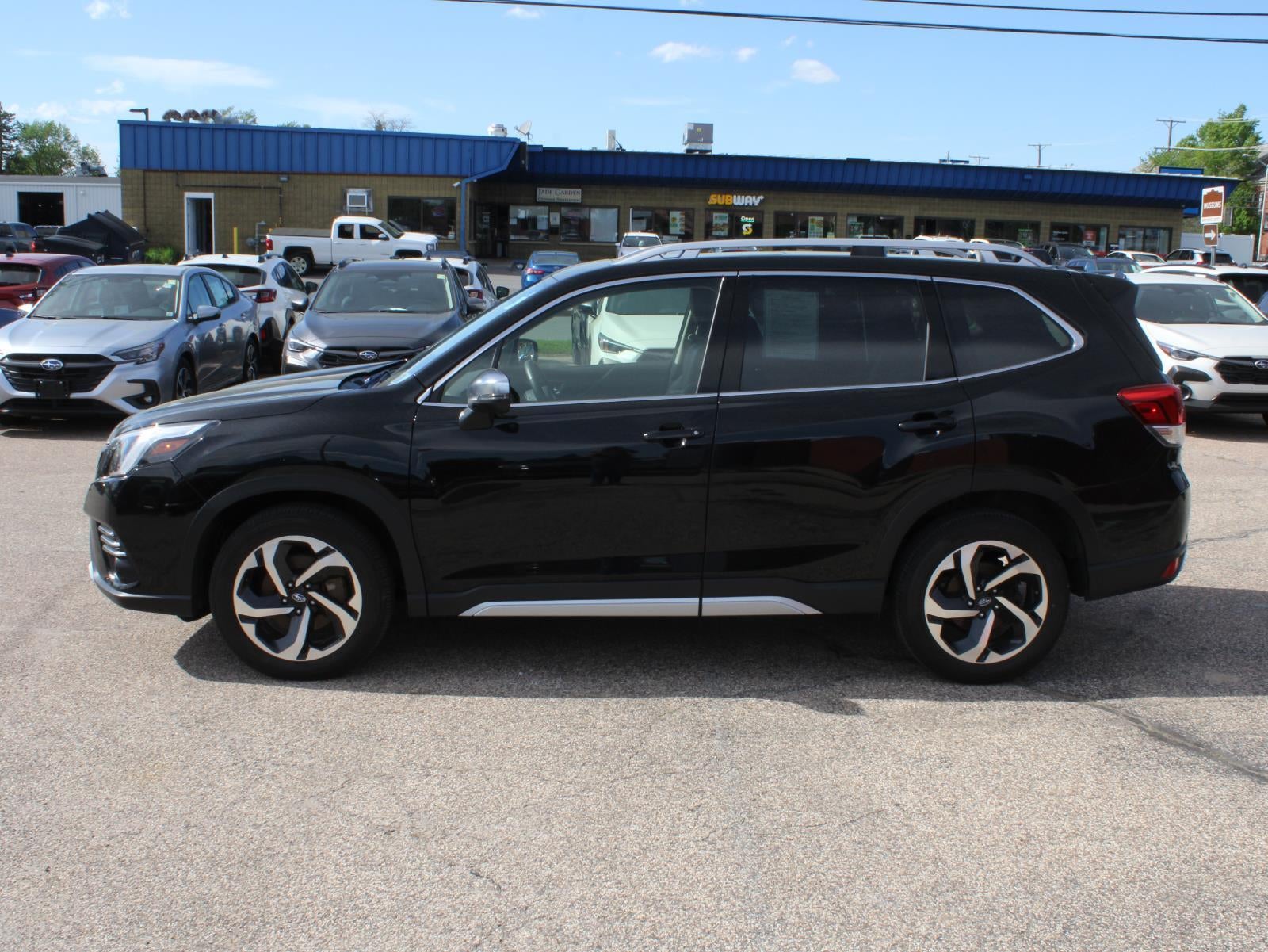 2023 Subaru Forester Touring