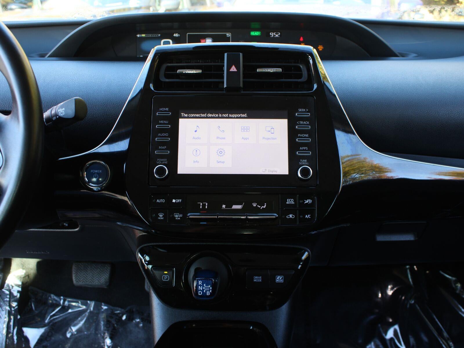 2020 Toyota Prius XLE