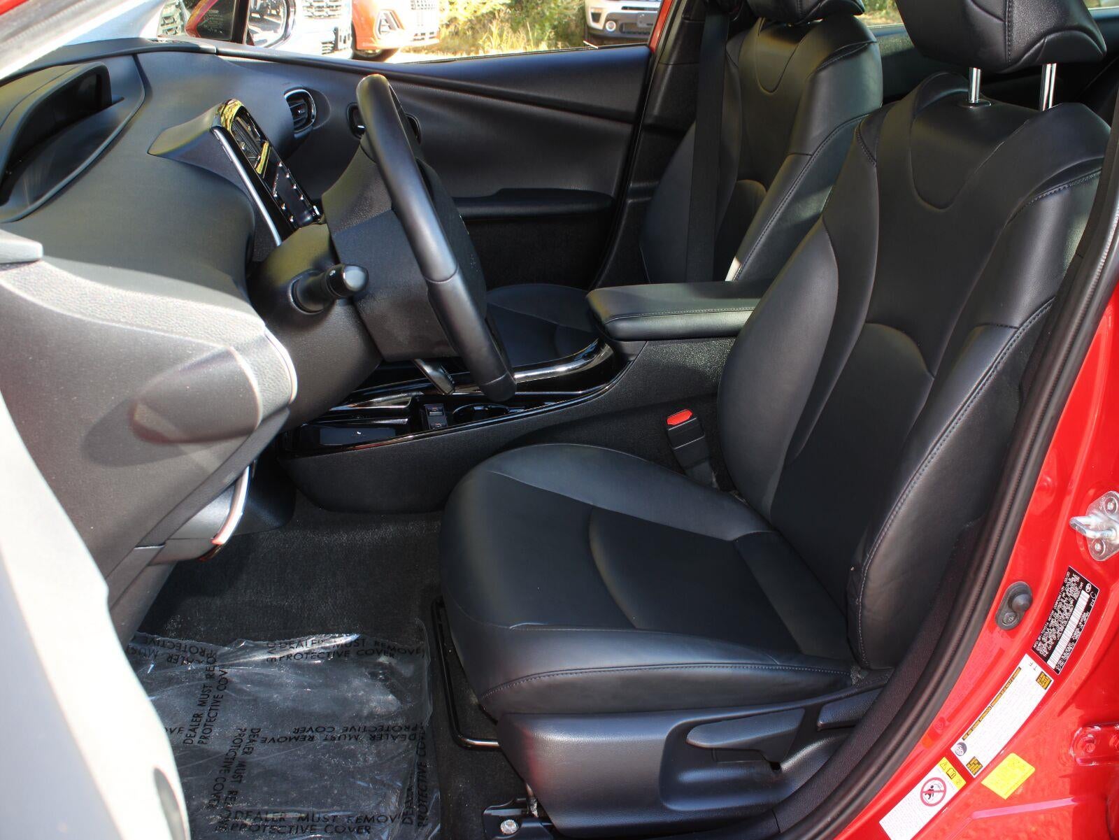 2020 Toyota Prius XLE