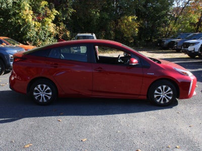2020 Toyota Prius XLE