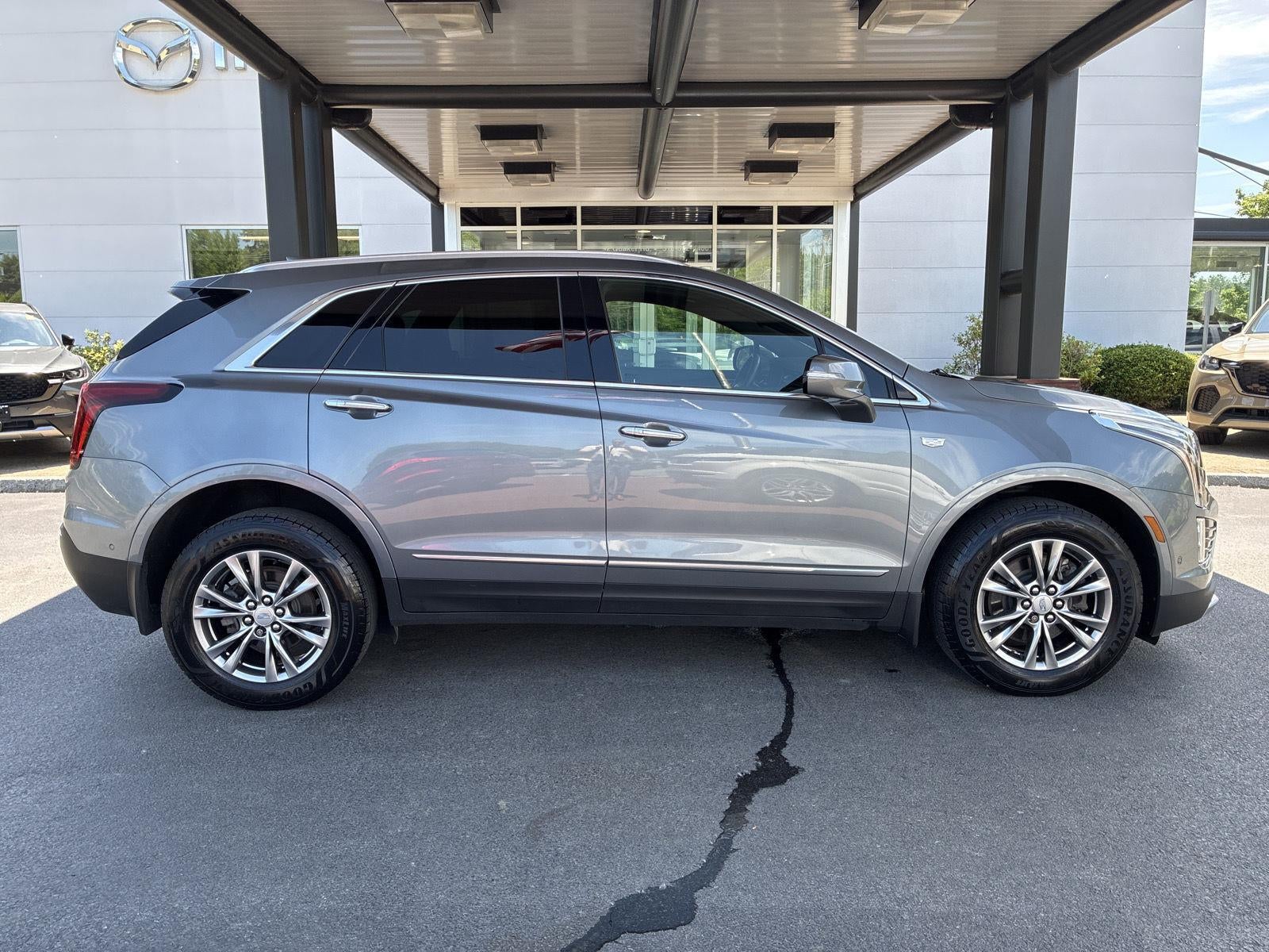 2022 Cadillac XT5 AWD Premium Luxury