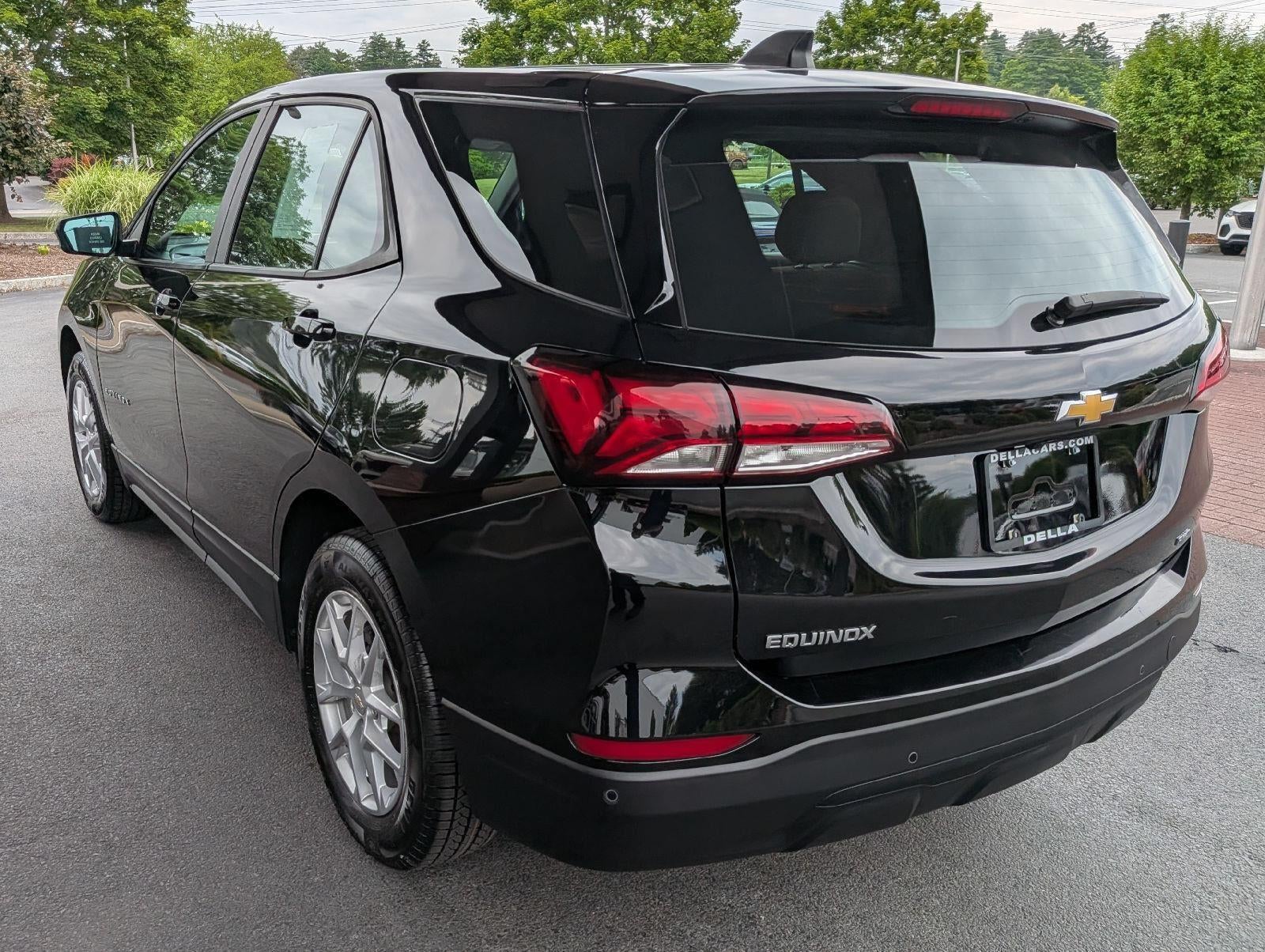 2023 Chevrolet Equinox LS