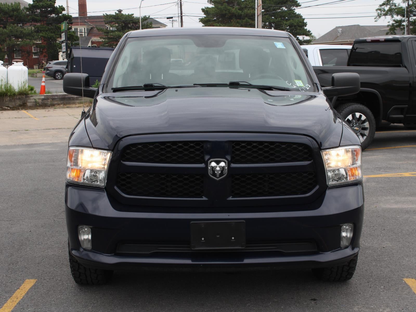 2019 RAM 1500 Classic Express Quad Cab 4x4 6'4" Box