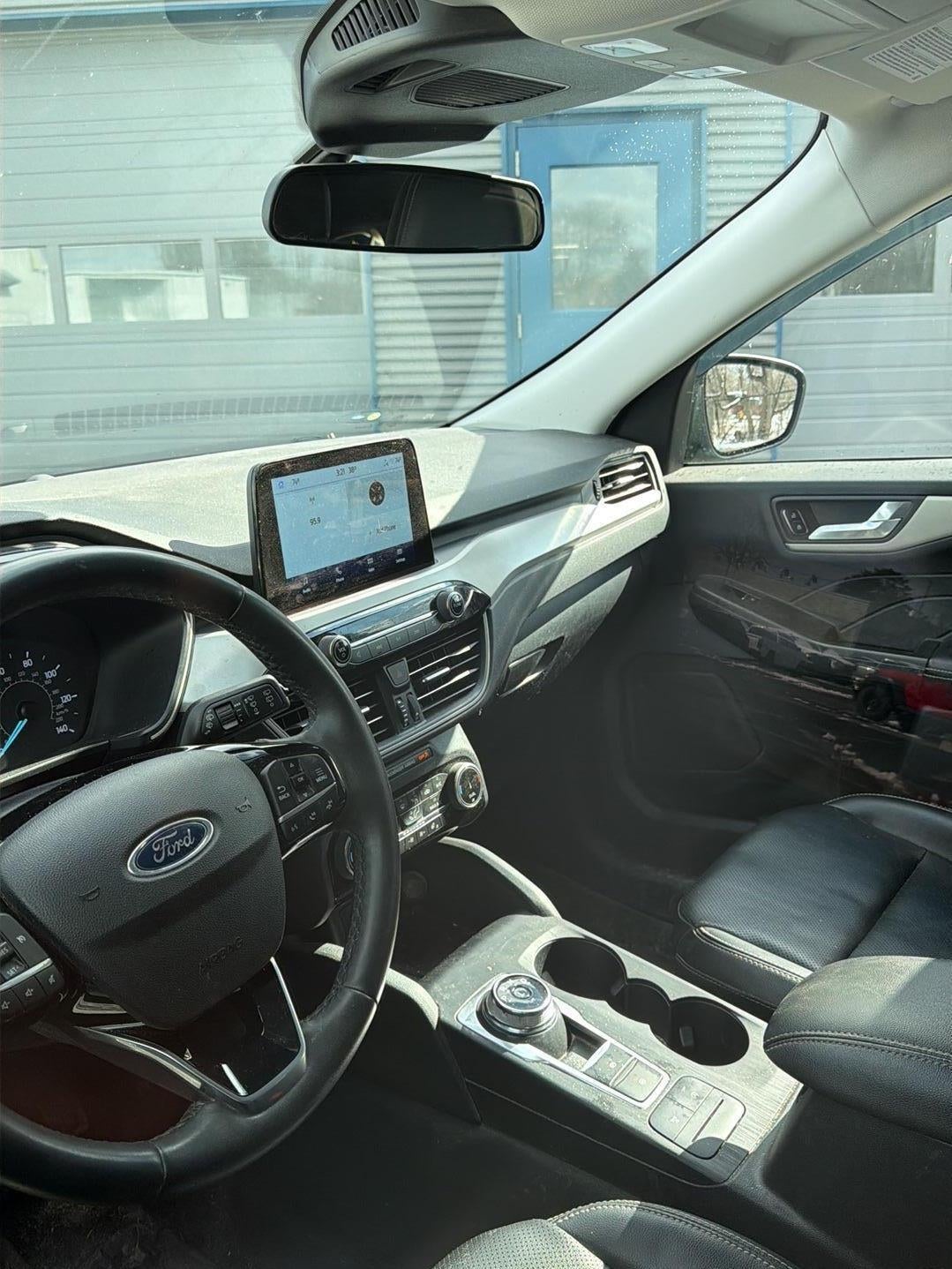 2022 Ford Escape SEL