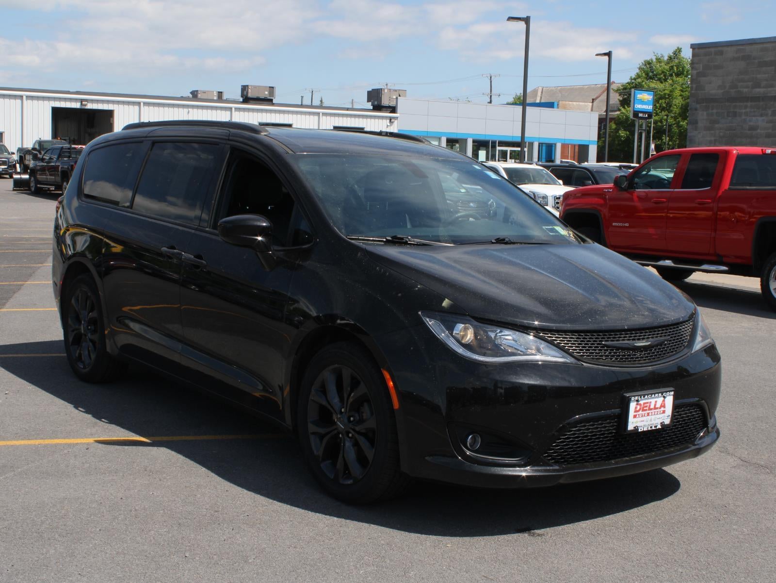 2020 Chrysler Pacifica Touring L