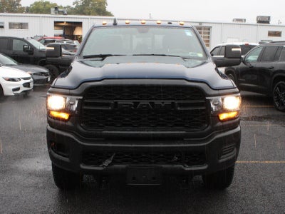 2024 RAM 2500 Tradesman Crew Cab 4x4 6'4" Box