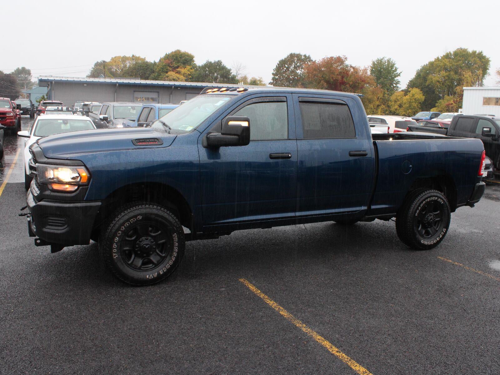 2024 RAM 2500 Tradesman Crew Cab 4x4 6'4" Box